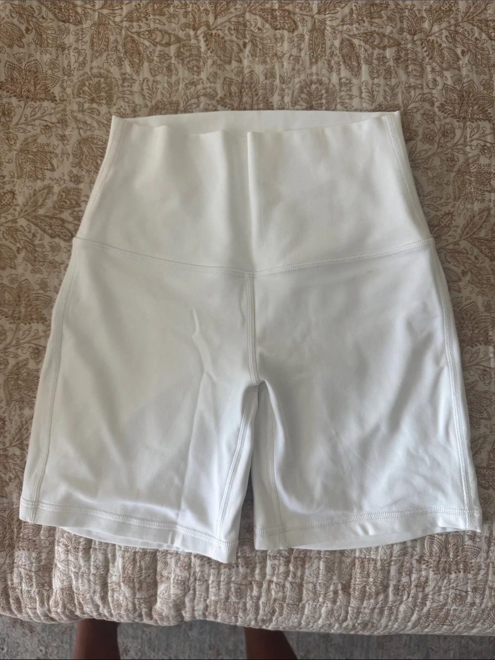 Lululemon Align high rise short 6”